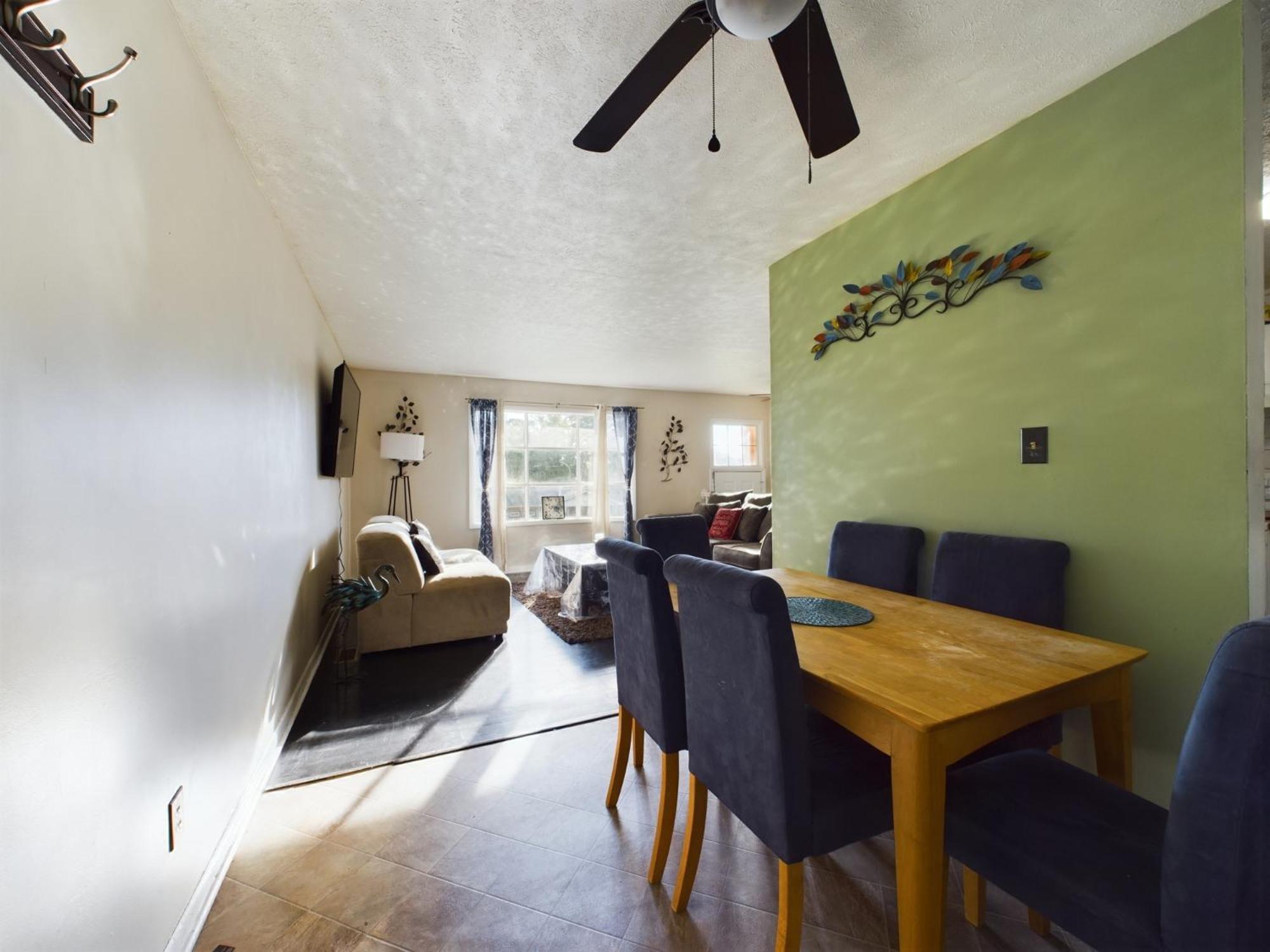 Pine Forest Zen Cottage - 10 Min To Fort Bragg Файетвил Екстериор снимка