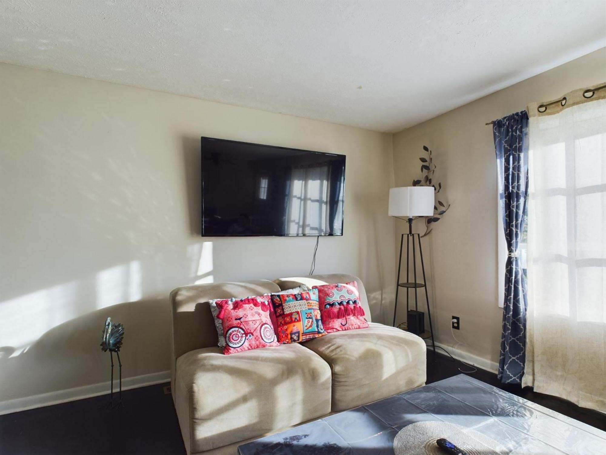 Pine Forest Zen Cottage - 10 Min To Fort Bragg Файетвил Екстериор снимка
